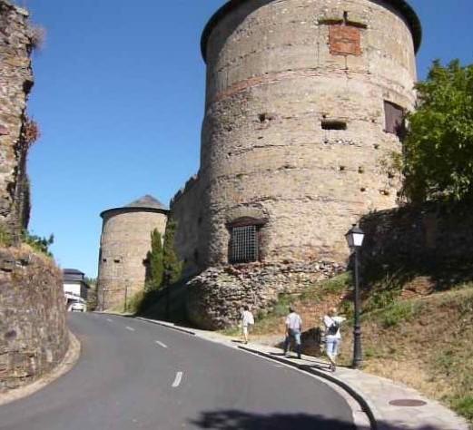 Apartamentos el Camino Villafranca Del Bierzo Exterior foto
