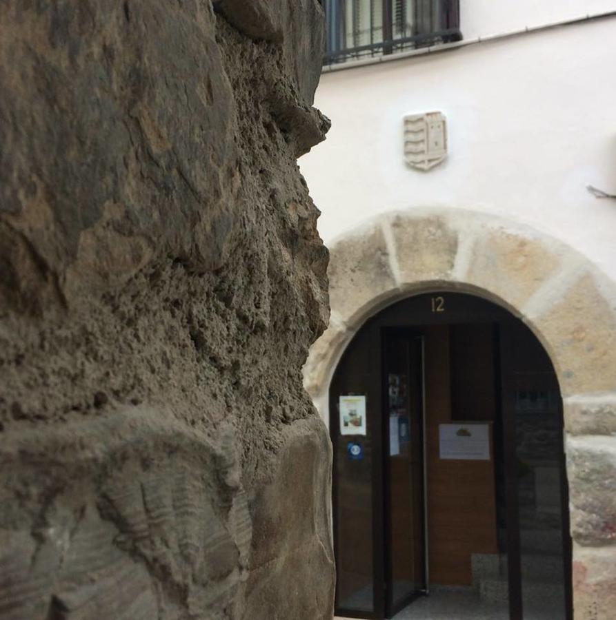 Apartamentos el Camino Villafranca Del Bierzo Exterior foto